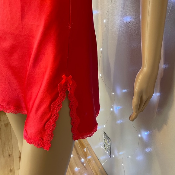 Red Victoria’s Secret Rhinestone Lace Trim Satin Slip/Chemise Babydoll - Picture 7 of 14